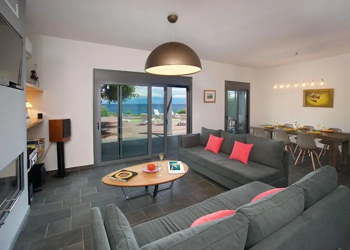 Βίλα Luxury Marina With Private Access To The Sea!