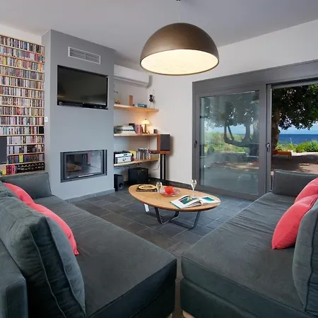 Villa Luxury Marina With Private Access To The Sea! Spathíon